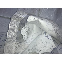 Скатертина з ПВХ LACE 110*140см з каймою.