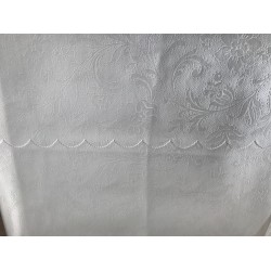 Скатертина з ПВХ серия ELEGANT 110*140см на нетканій основі з обробкою краю ультразвуком.