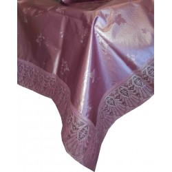 Перламутровые гладкие скатерти на нетканной основе NON WOVEN с кружевом. Модель Strawberry