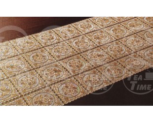 Серветка вінілова в рулоні SG-815, бежева або біла із золотим візерунком, 50 см × 20 м