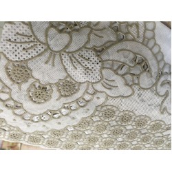 Скатерти ажурные коричневые 137x180 см прямоугольные виниловые. Серия SP-Beige