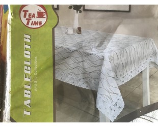 Скатерть NON SLIP с кружевом. TT-500. Размер 135x180 см