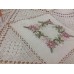 Скатерть с цветным рисунком из лент. Модель 8918