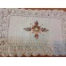 Модель 8902G+Ob Размер 30 * 45 см. Салфетки прямоугольные украшенные вязкой и ленточным рисунком. Модель 8902G+Ob Размер 30 * 45 см. Салфетки прямоугольные украшенные вязкой и ленточным рисунком.